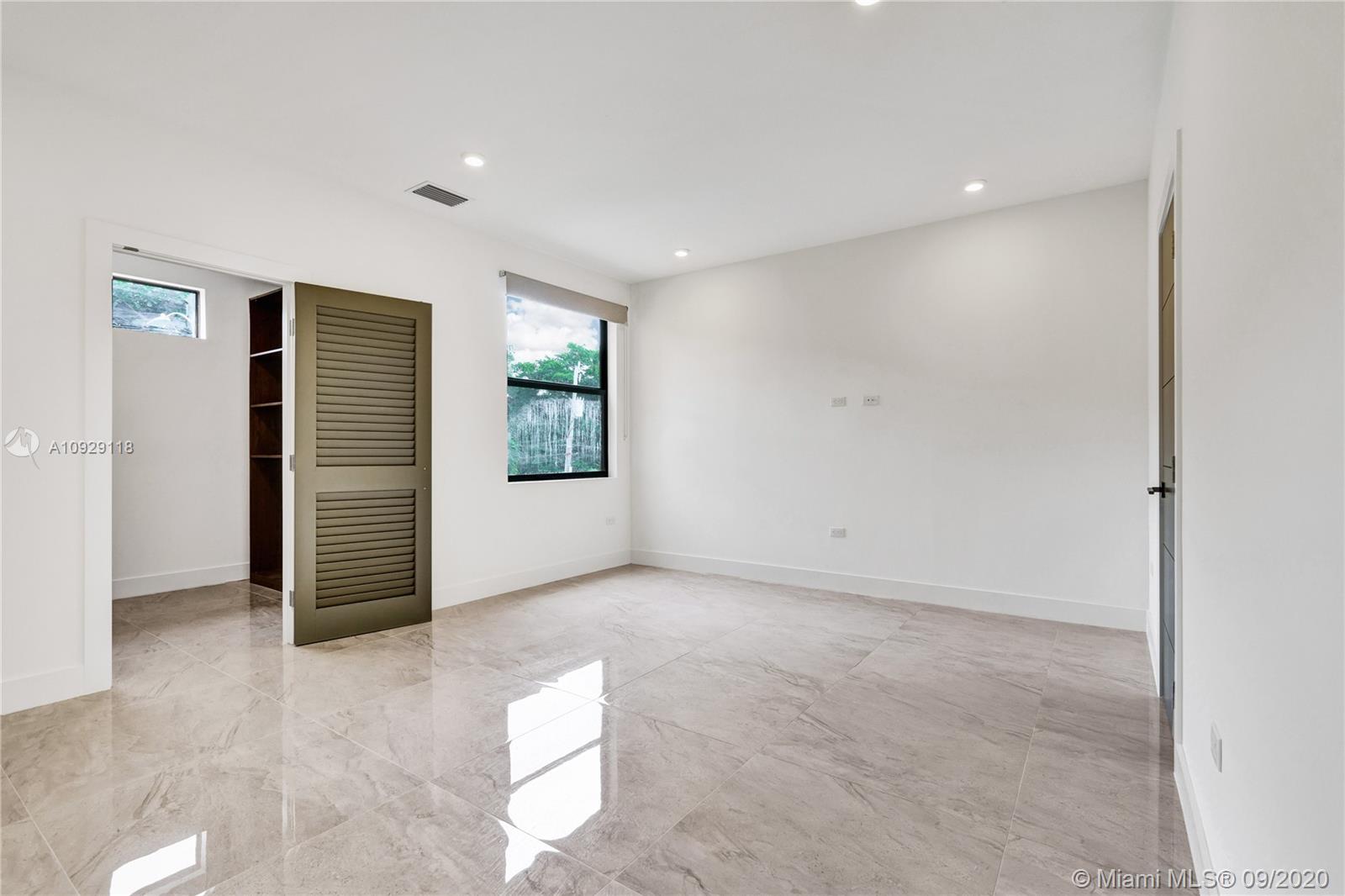 AVALON SUB - Residential Lease
