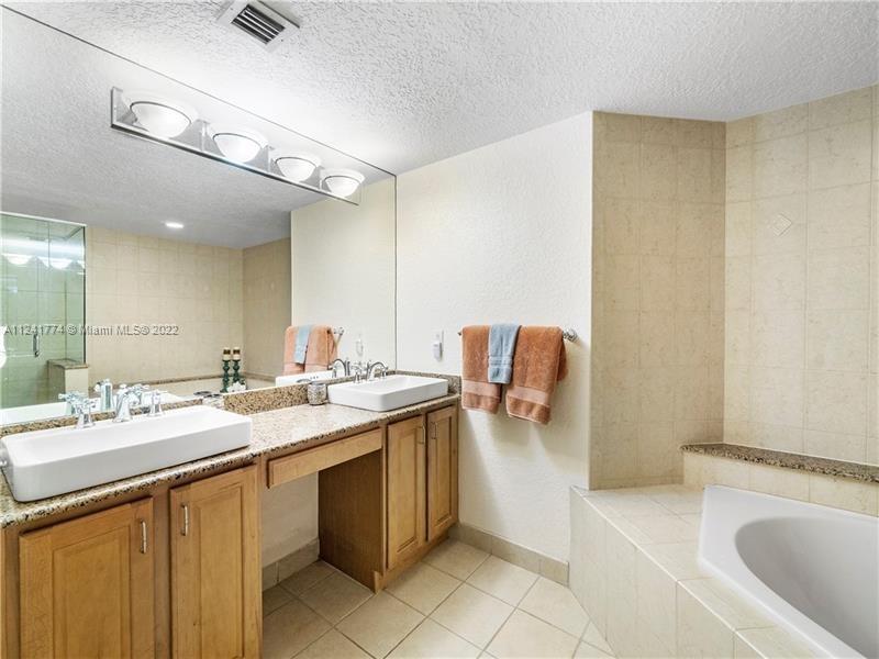 PINE CREST VILLAGE II AT - Residential Lease