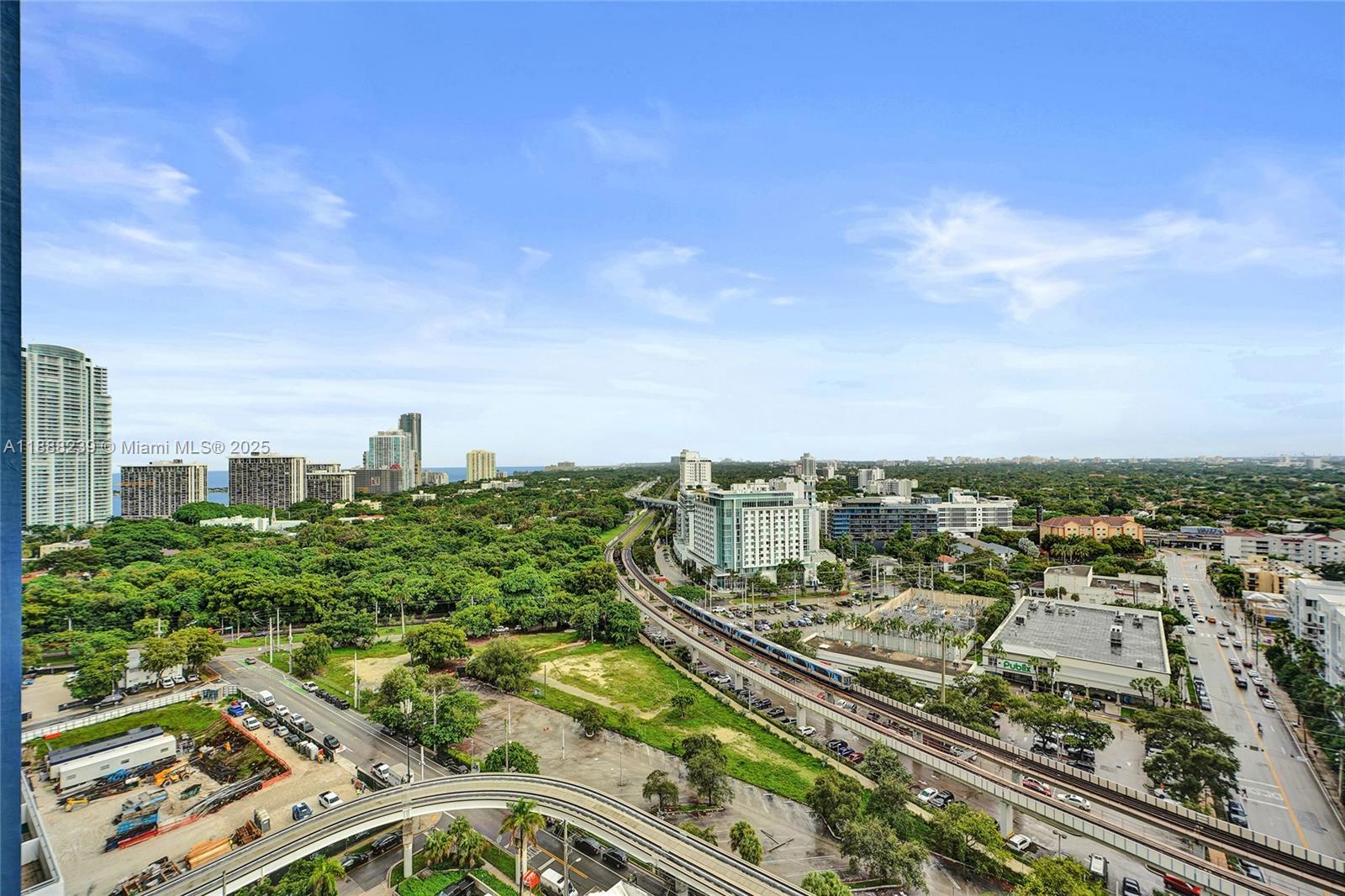 INFINITY AT BRICKELL COND - Residential