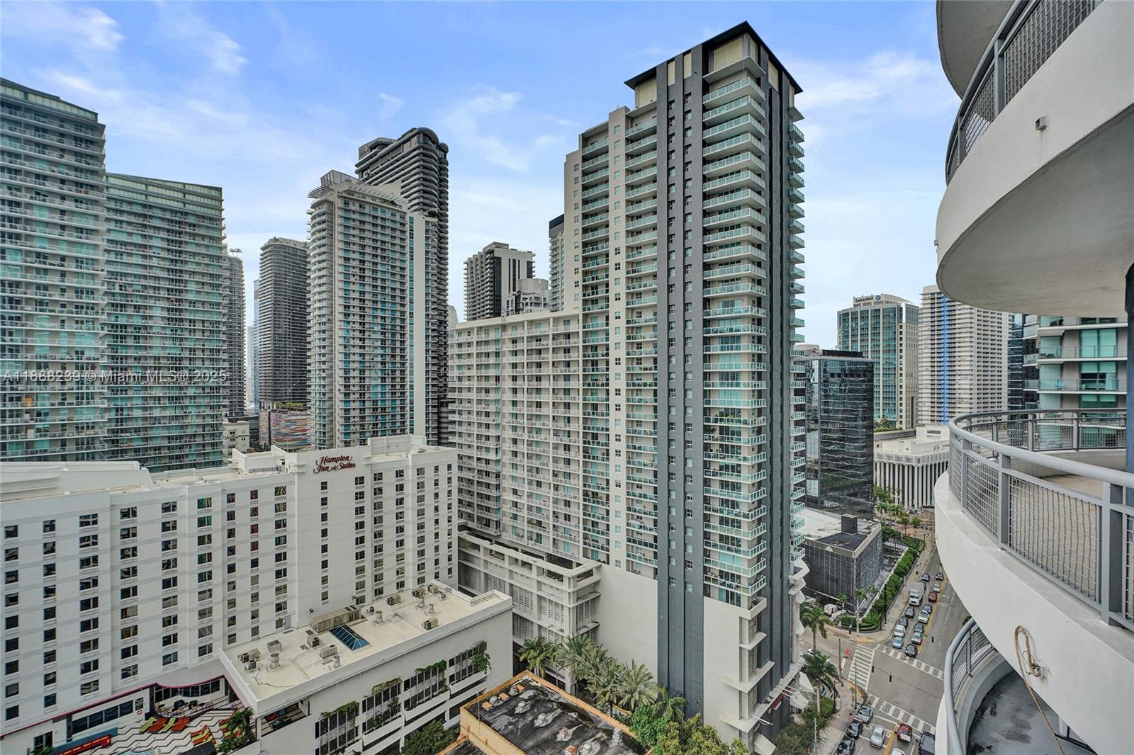 INFINITY AT BRICKELL COND - Residential