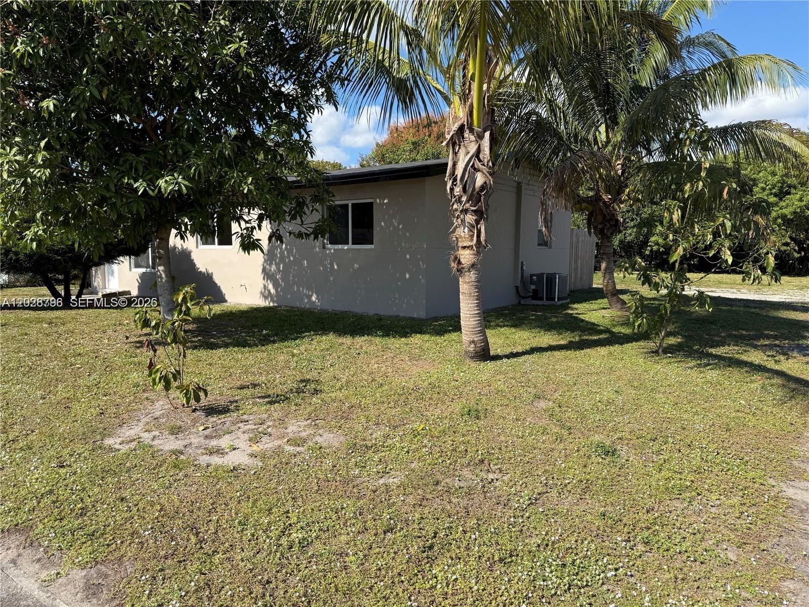 7821 NW 30th St