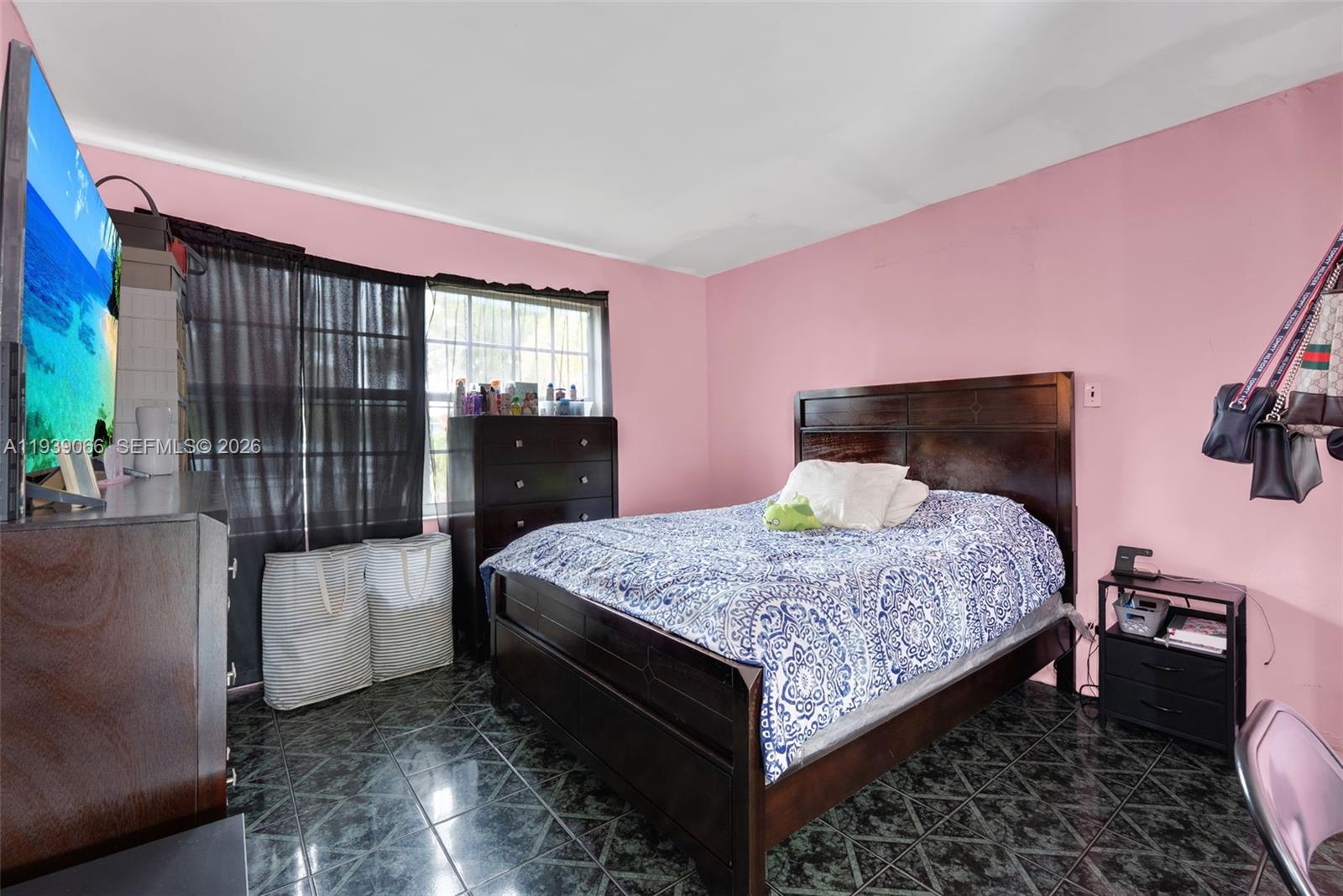 BISCAYNE VILLAGE HEIGHTS - Residential Income