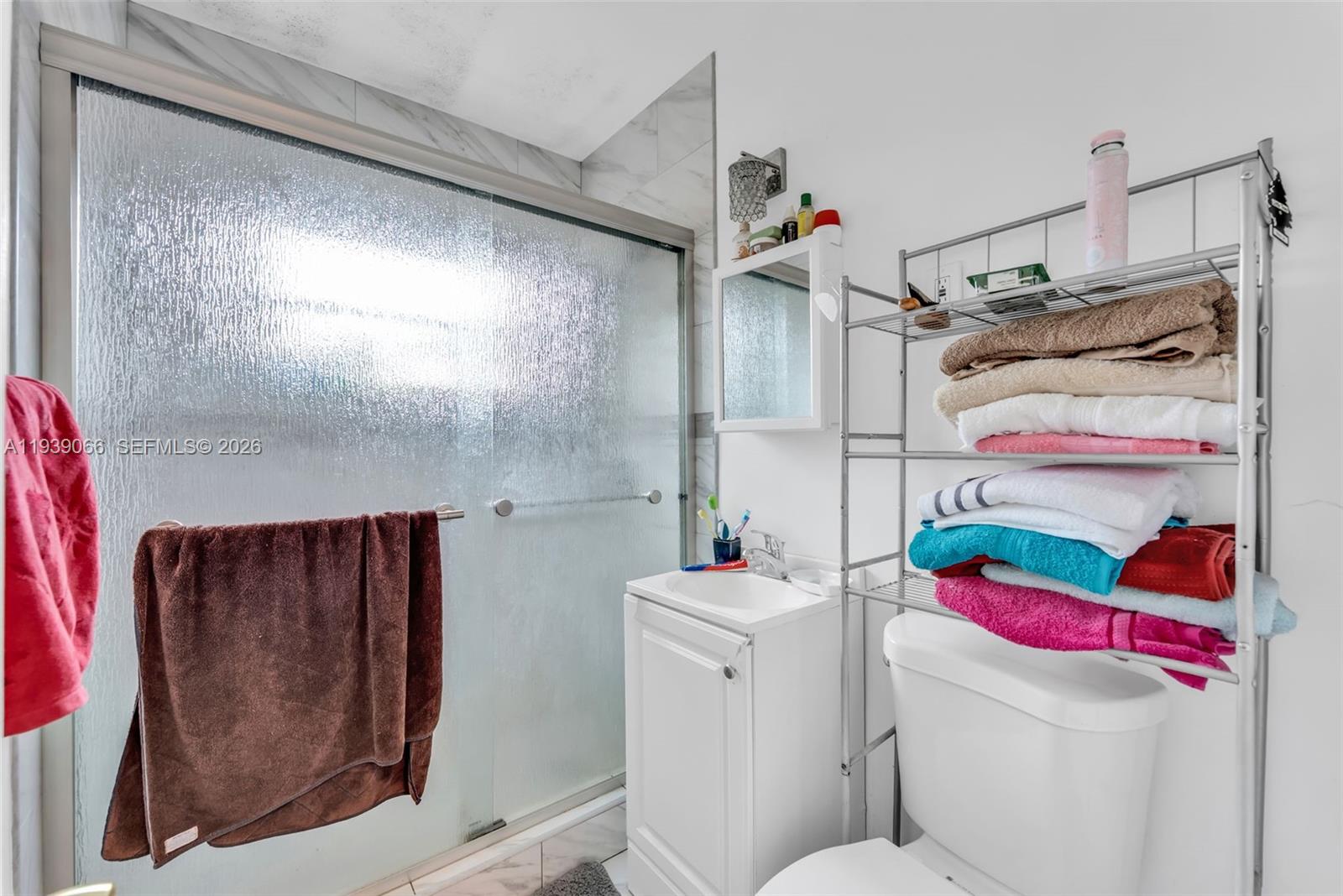 BISCAYNE VILLAGE HEIGHTS - Residential Income