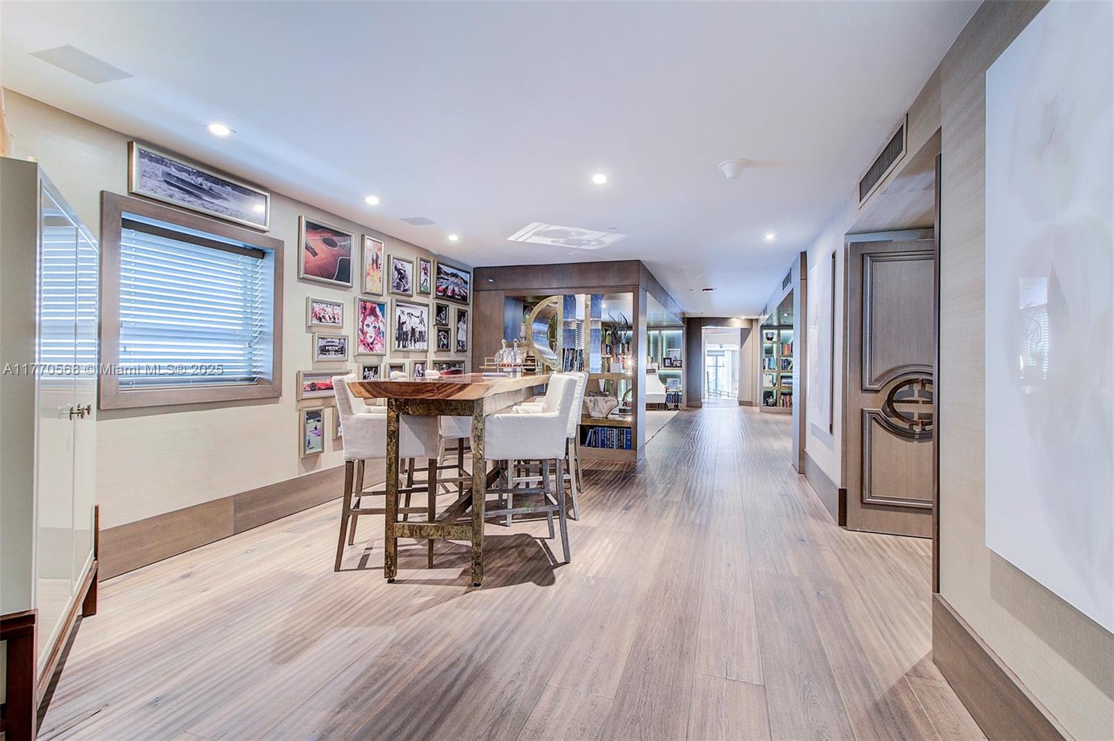 OCEAN HOUSE CONDO - Residential