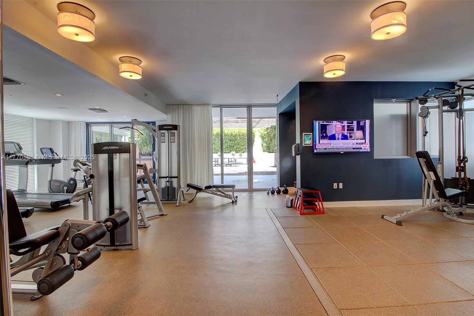 OCEAN HOUSE CONDO - Residential