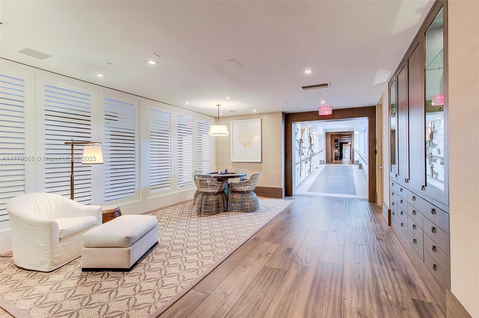 OCEAN HOUSE CONDO - Residential