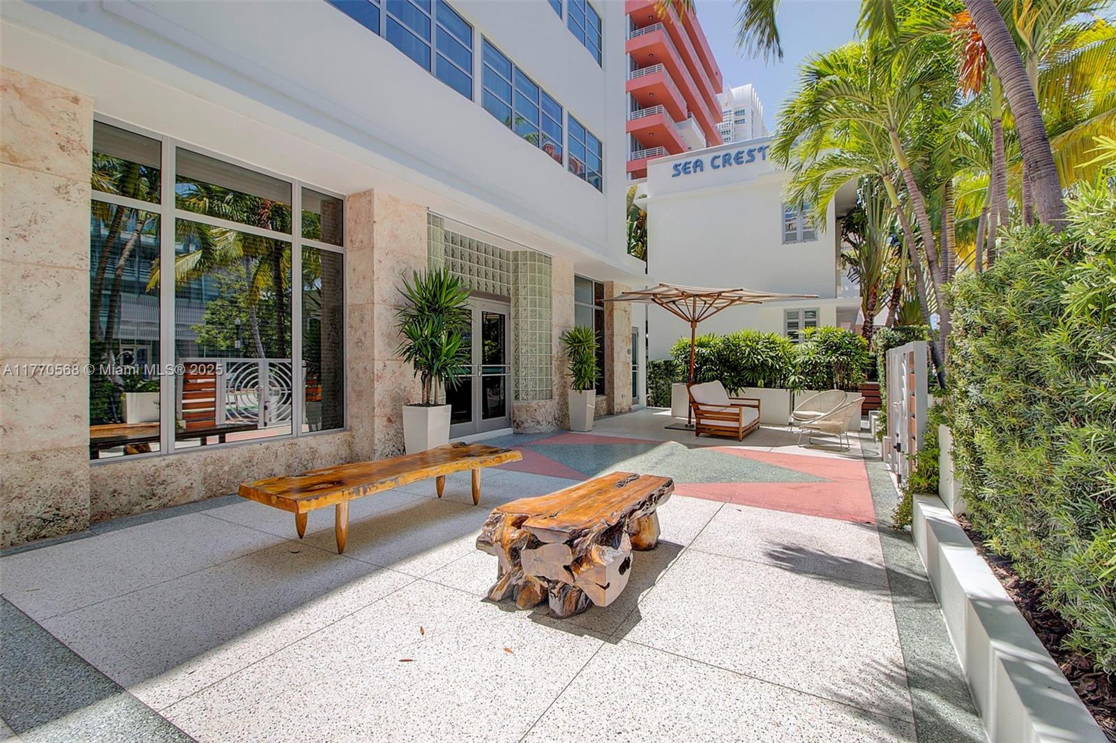 OCEAN HOUSE CONDO - Residential