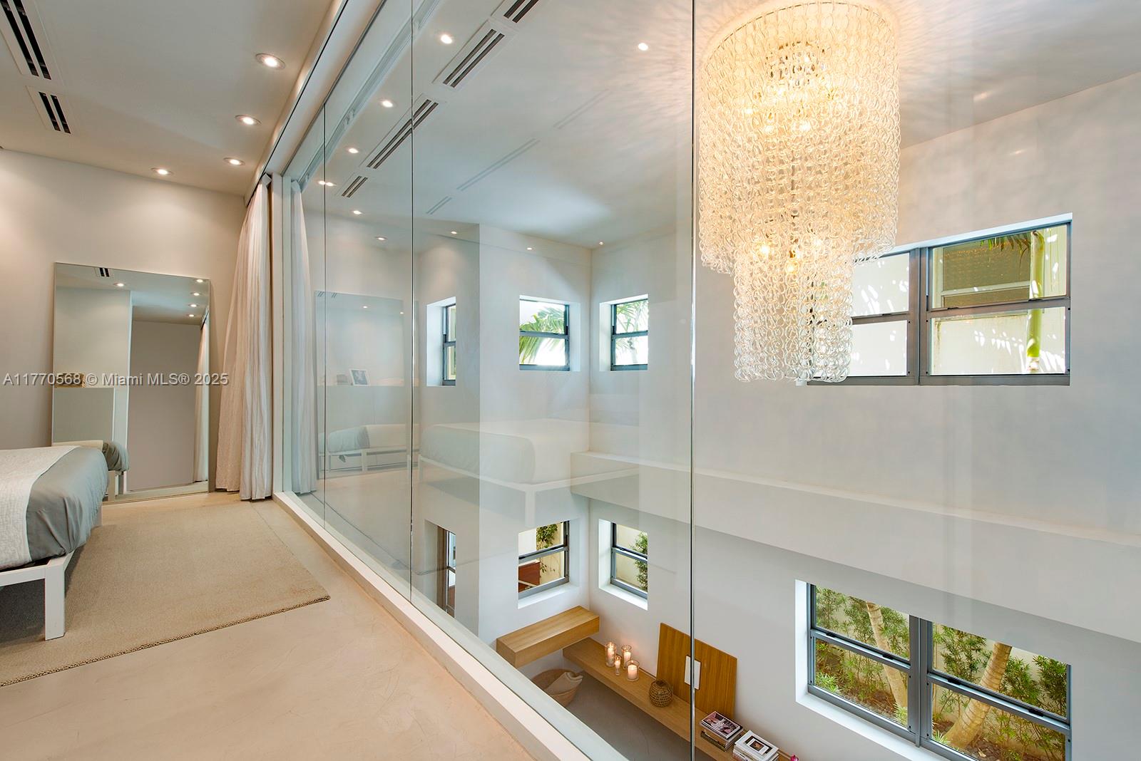 OCEAN HOUSE CONDO - Residential