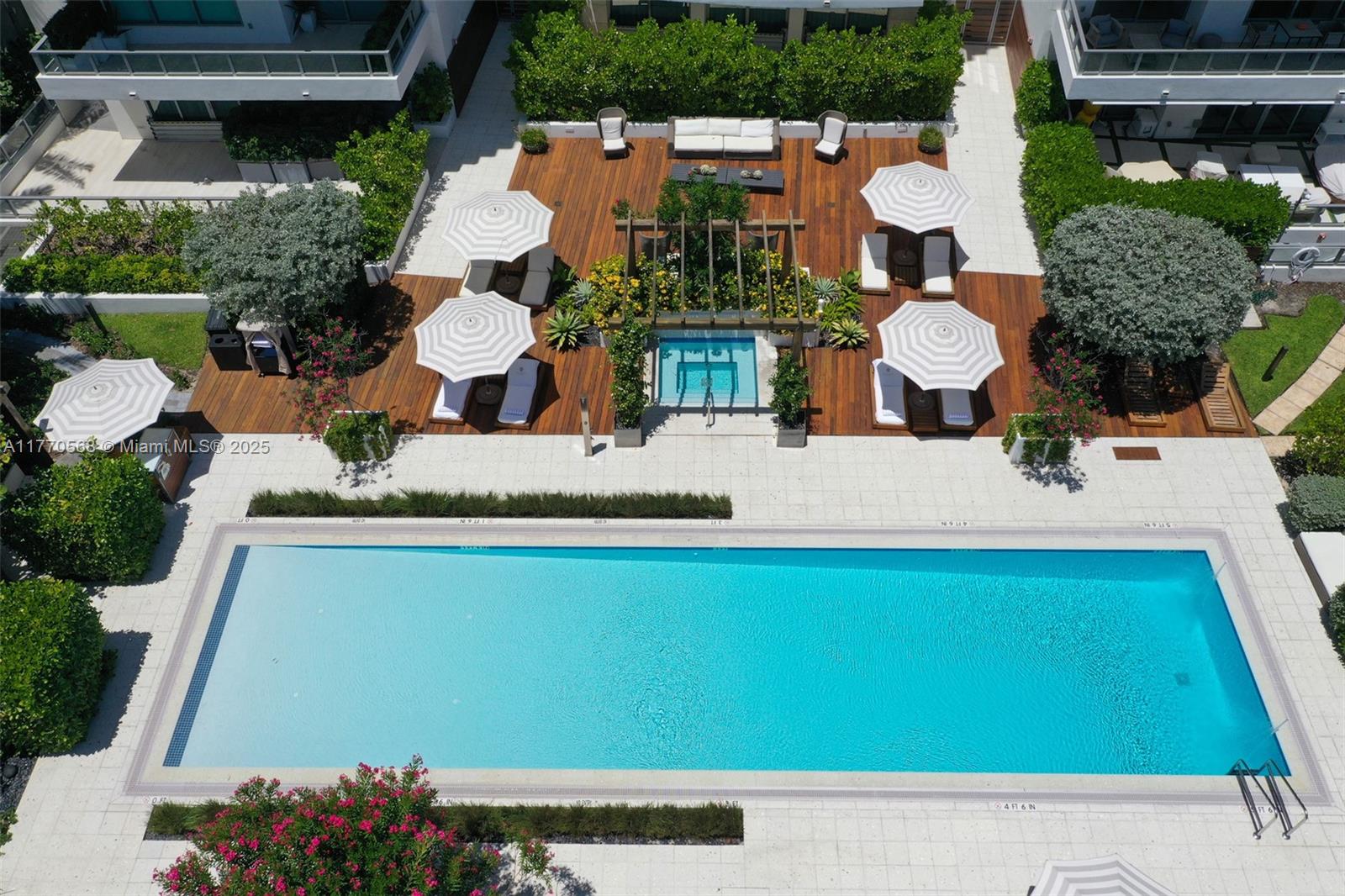 OCEAN HOUSE CONDO - Residential