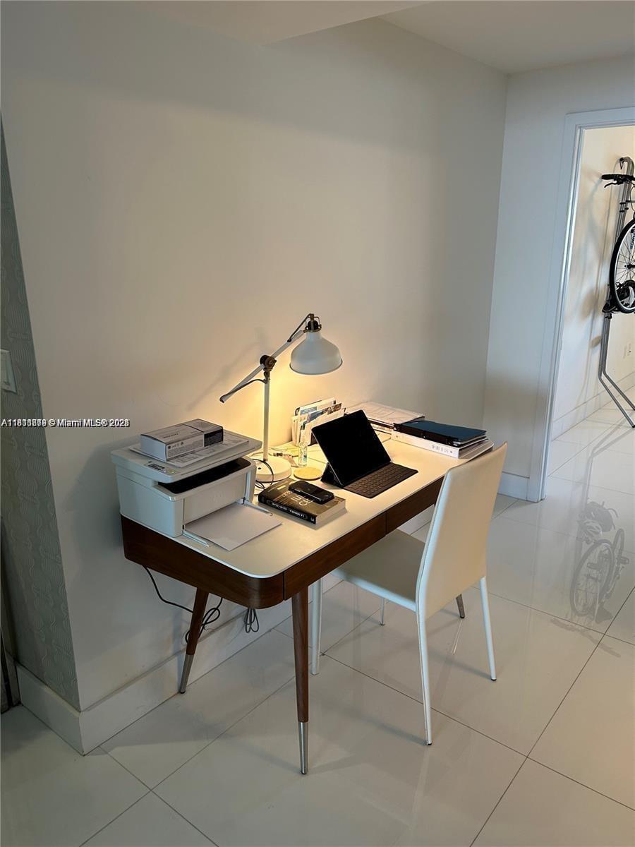 BAY HOUSE MIAMI CONDO - Residential Lease