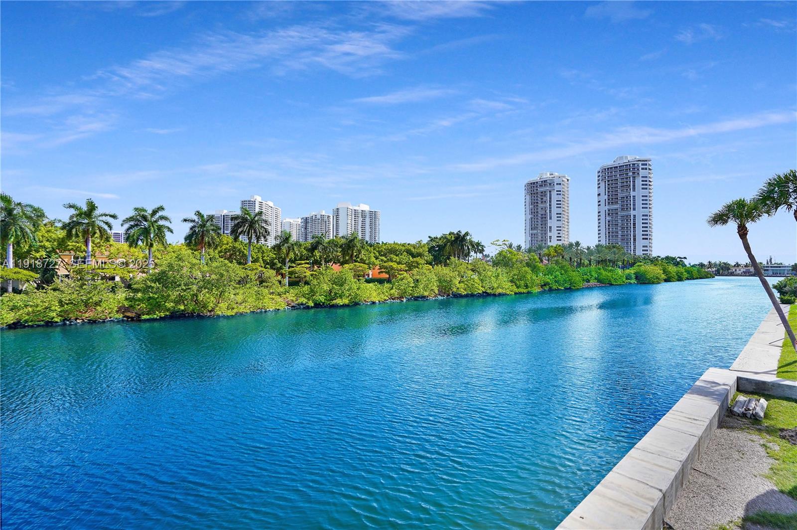 AVENTURA ELDORADO CONDO - Residential