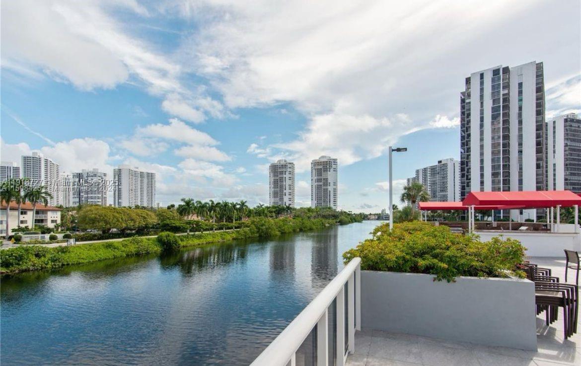 3675 N Country Club Dr 2201