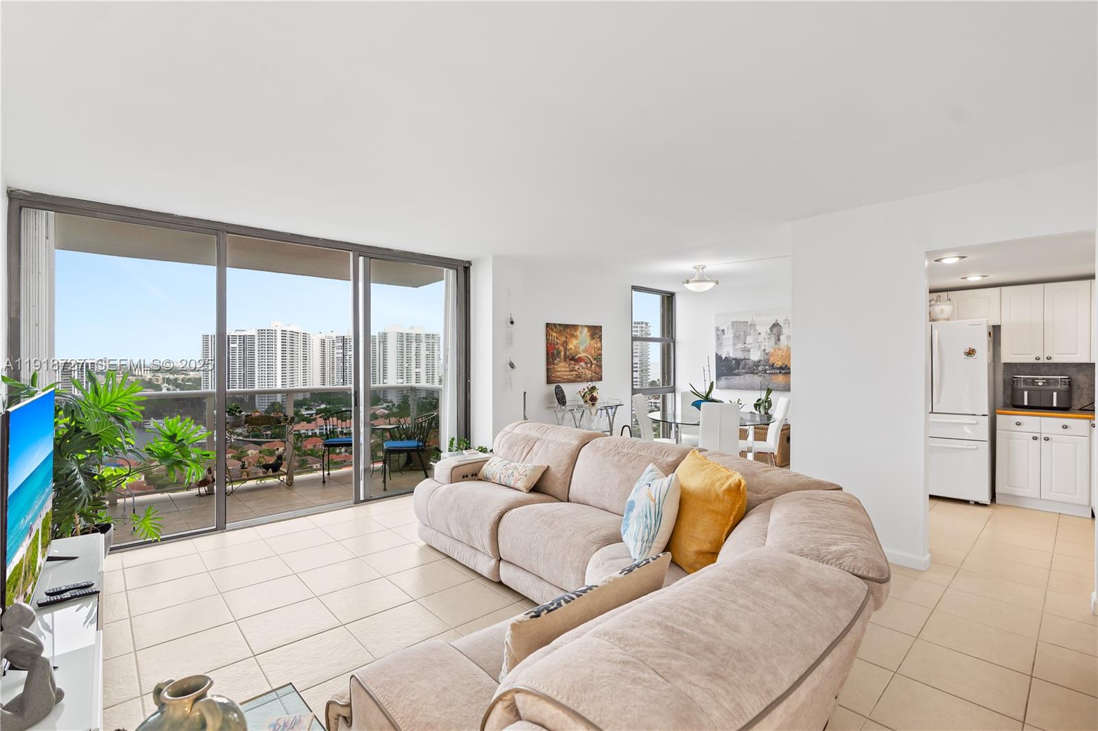 AVENTURA ELDORADO CONDO - Residential