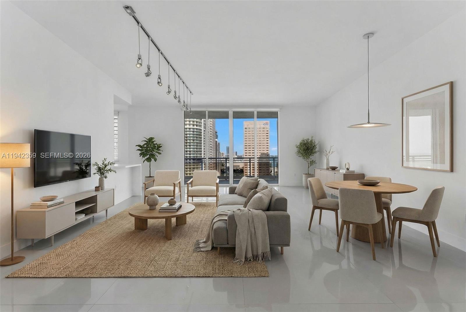 CARBONELL CONDO - Residential Lease