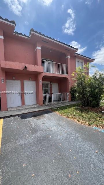 Rental Property at 5810 W 18th Ln 209, Hialeah, Miami-Dade County, Florida - Bedrooms: 2 
Bathrooms: 2  - $2,200 MO.