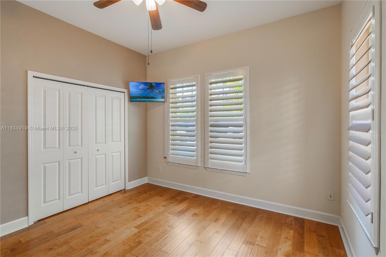 ARTISAN CLUB CONDO PH 2 - Residential