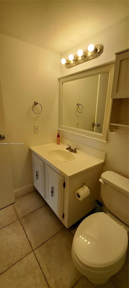 DESOTO PARK CONDO - Residential Lease