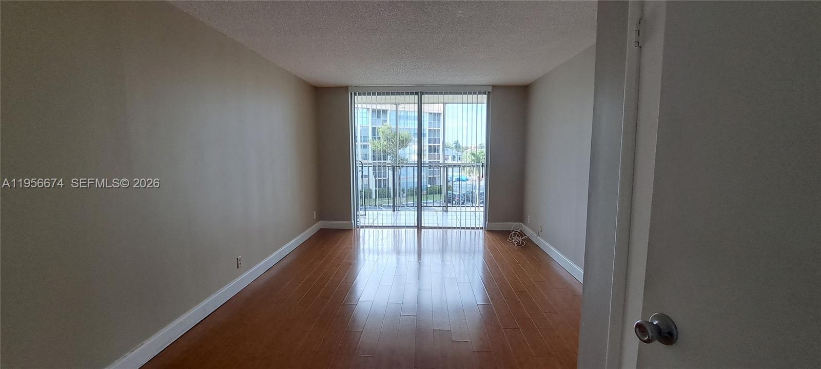 DESOTO PARK CONDO - Residential Lease