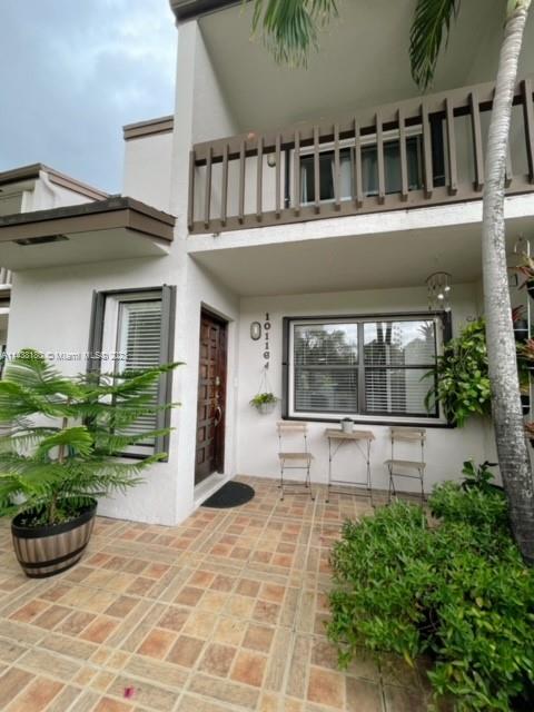 Discover the charm of 10116 NW 41st St, Doral, Florida. Fully remodeled to cater to modern tastes, this turnkey property offers the best of both worlds: the character of an established home with the freshness of recent upgrades. Nestled next to a beautiful golf course, this residence promises serene views and easy leisure moments. Prime highways are just moments away for effortless commutes, and shopping centers within walking distance, convenience is key. With world-class hospitals nearby, every convenience is at your fingertips.