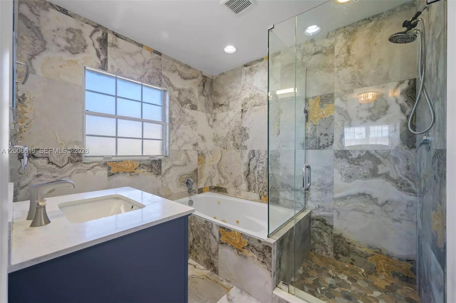 EVERGLADE LAND SALES CO - Residential