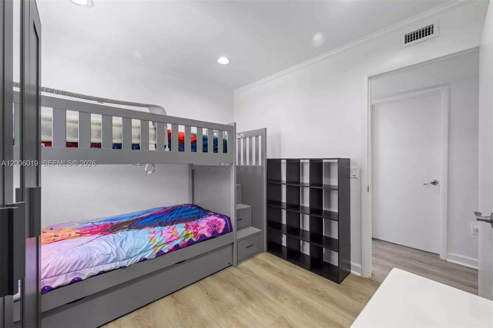 EVERGLADE LAND SALES CO - Residential