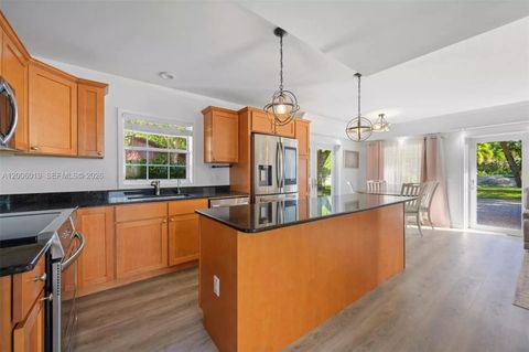 Tiny photo for 4001 SW 73rd Ave, Davie, FL 33314 (MLS # A12006019)