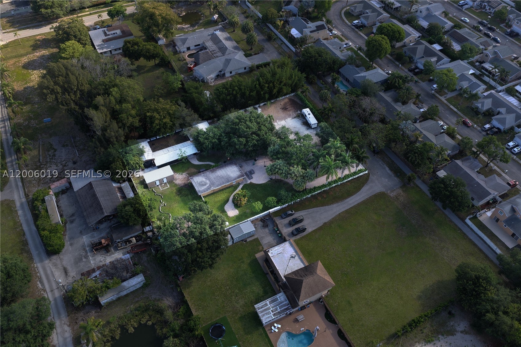 4001 SW 73rd Ave