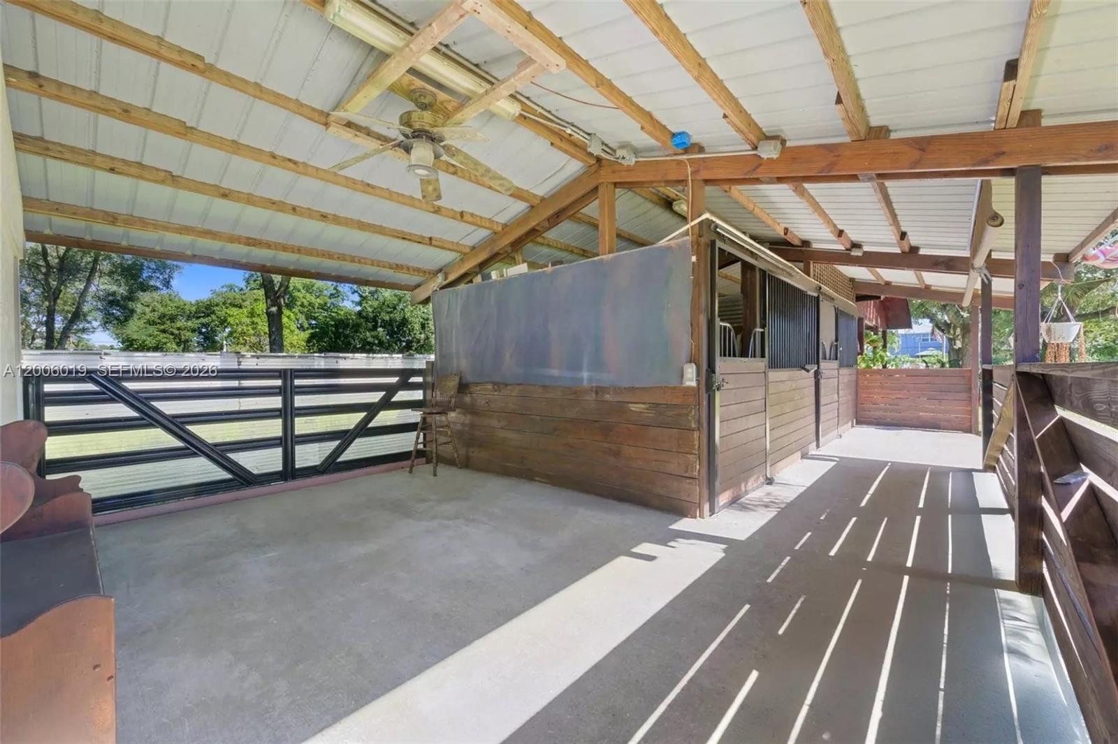 EVERGLADE LAND SALES CO - Residential