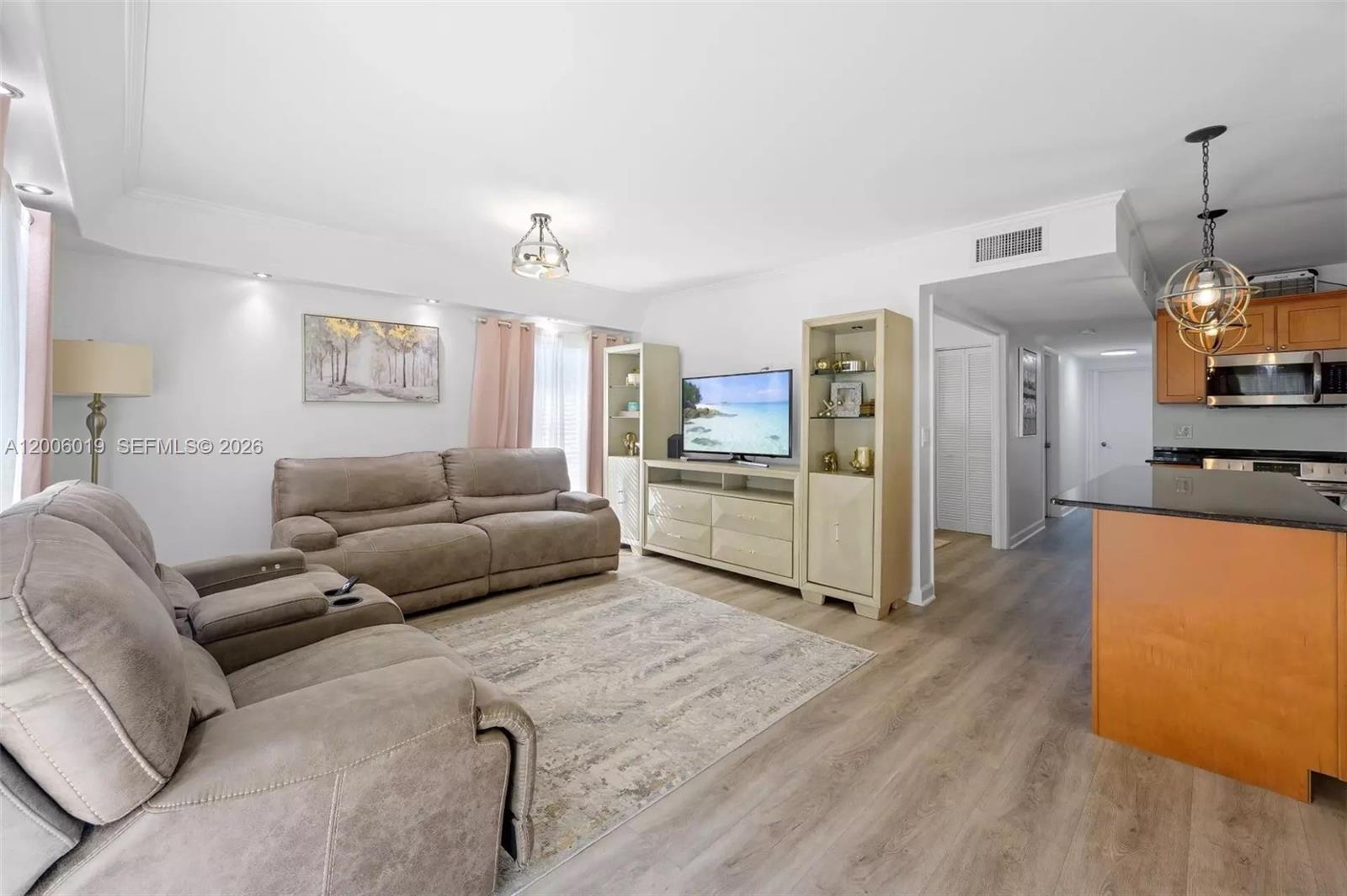 EVERGLADE LAND SALES CO - Residential