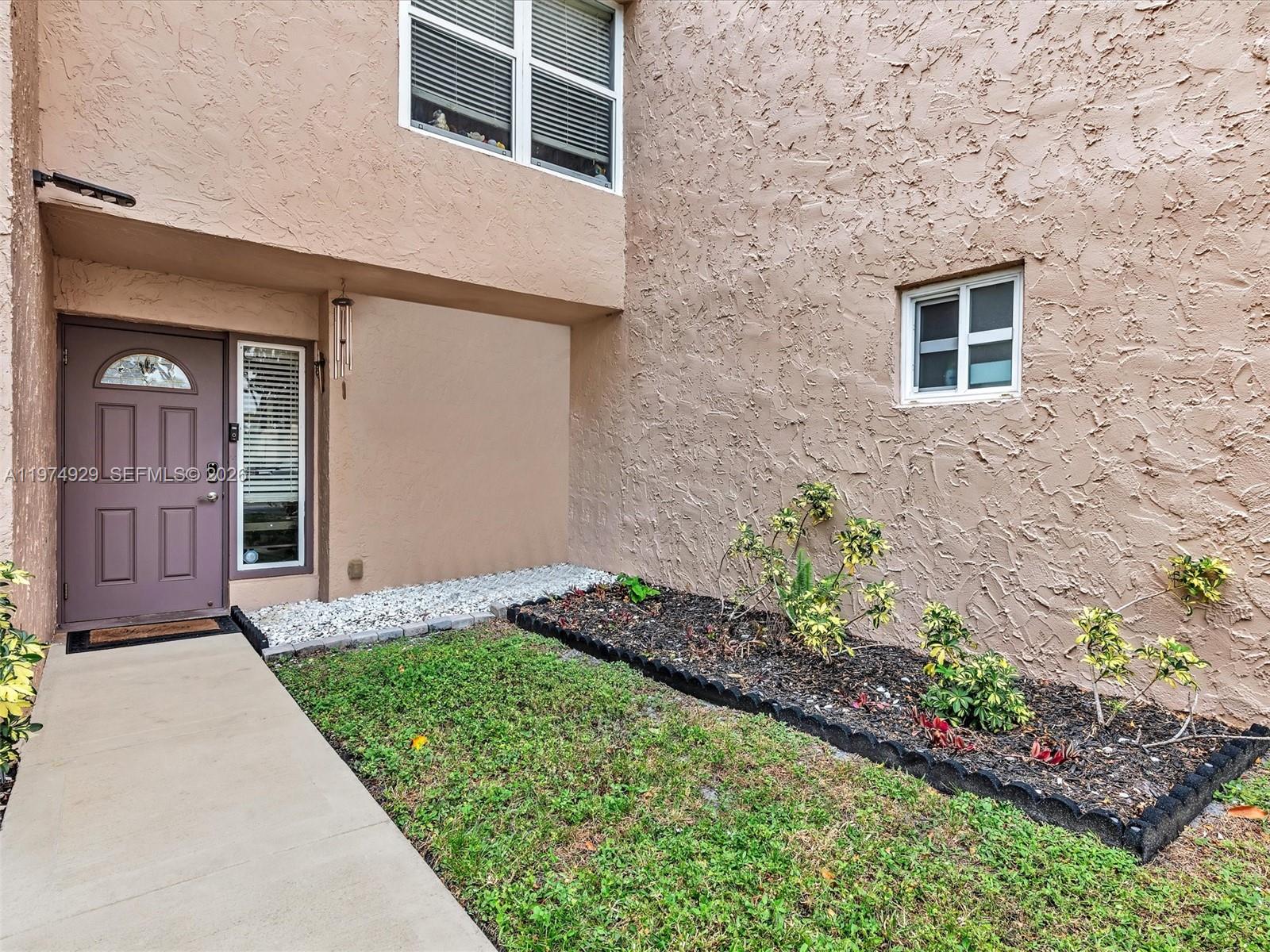 LIVE OAK CONDOMINIUM TWO - Residential