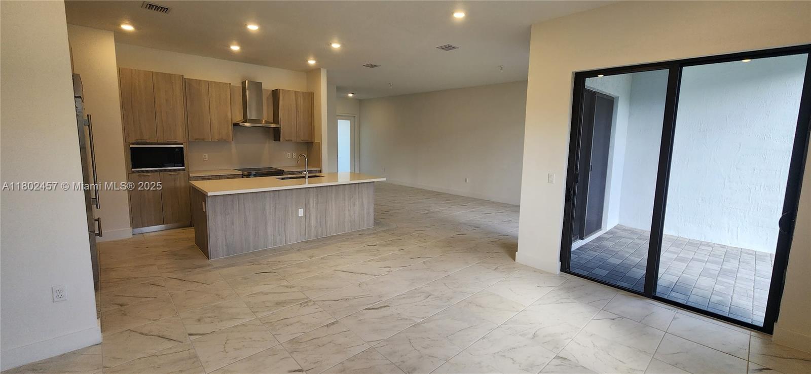 CENTRIS - Residential