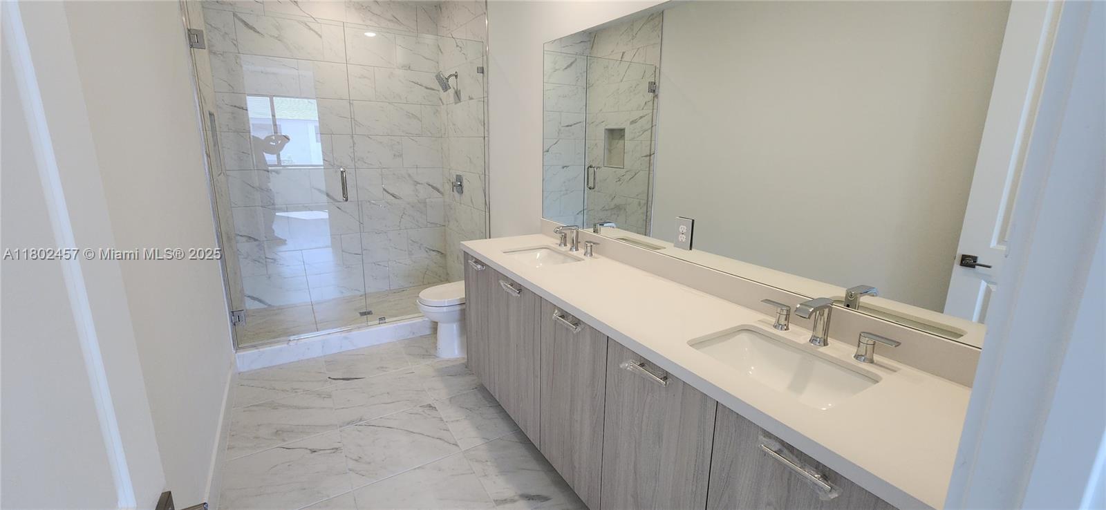 CENTRIS - Residential