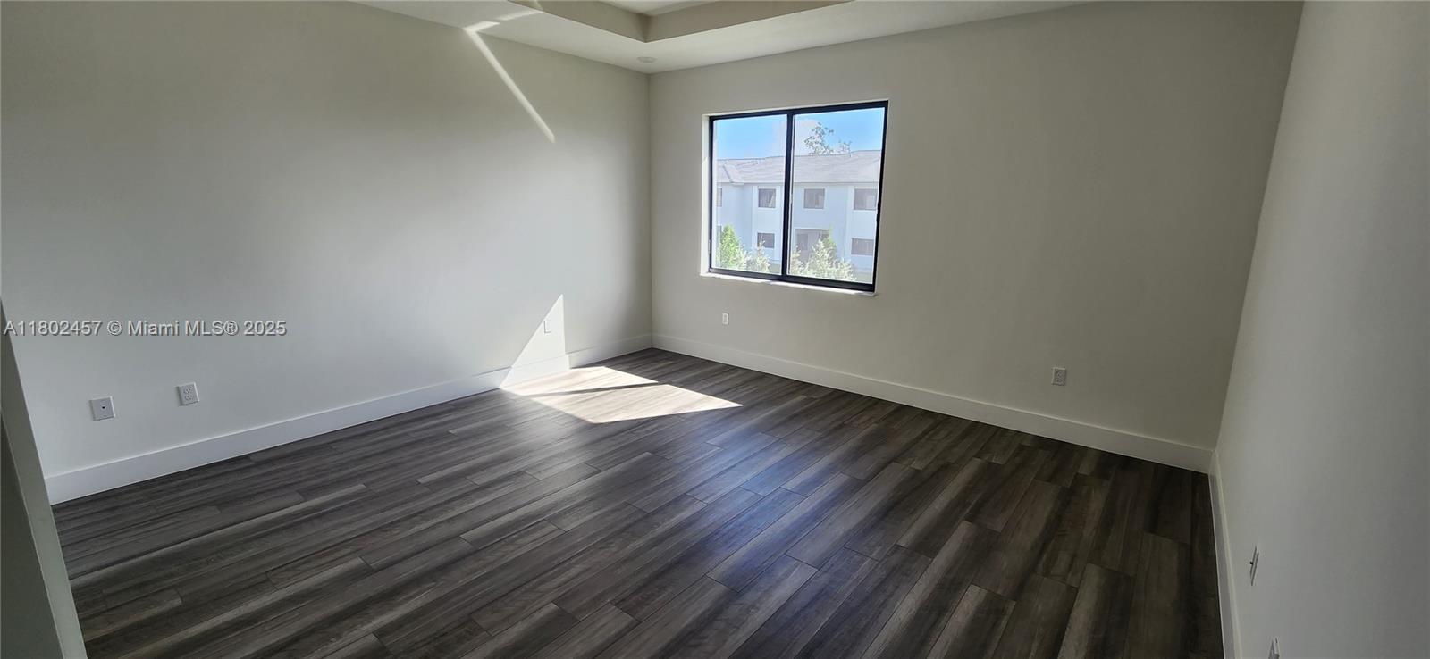 CENTRIS - Residential