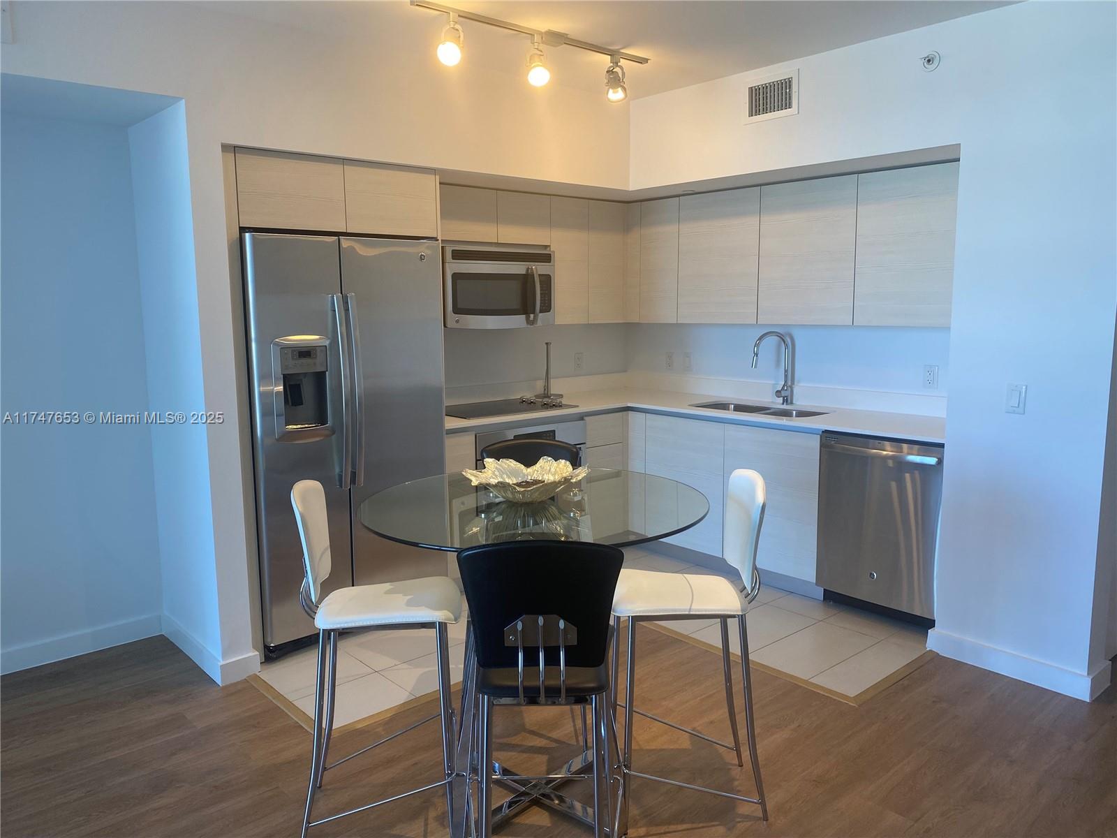 4250 BISCAYNE BOULEVARD C - Residential