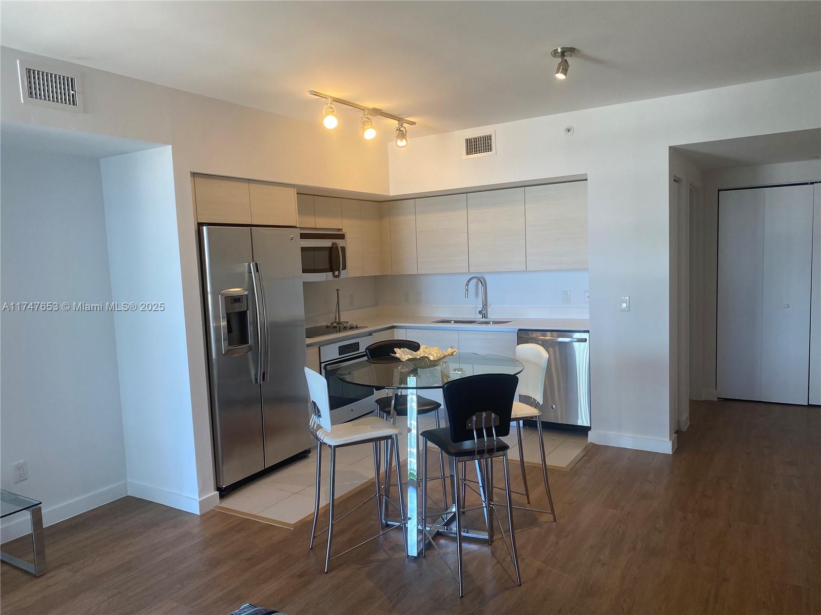 4250 BISCAYNE BOULEVARD C - Residential