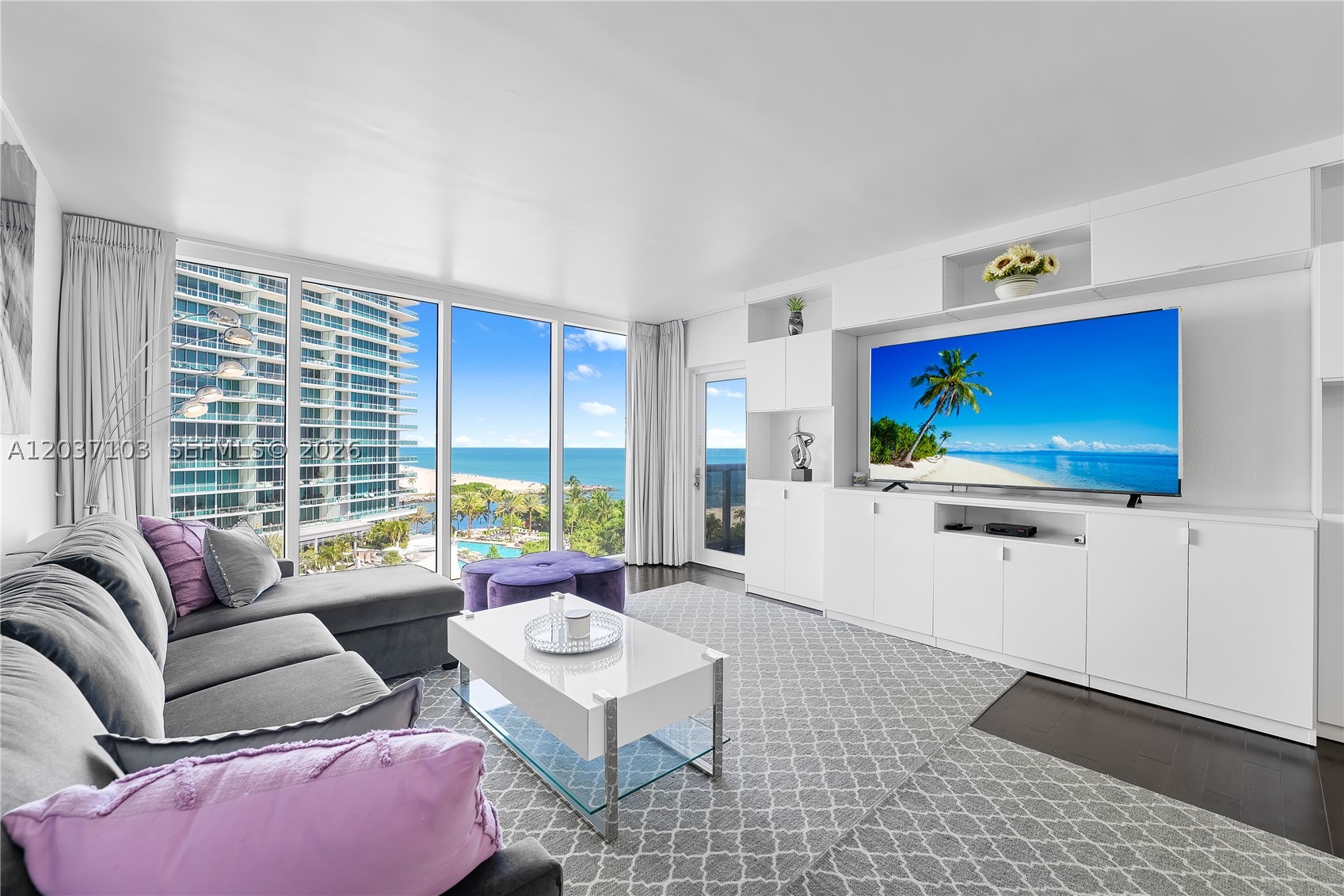 10275 Collins Ave 807