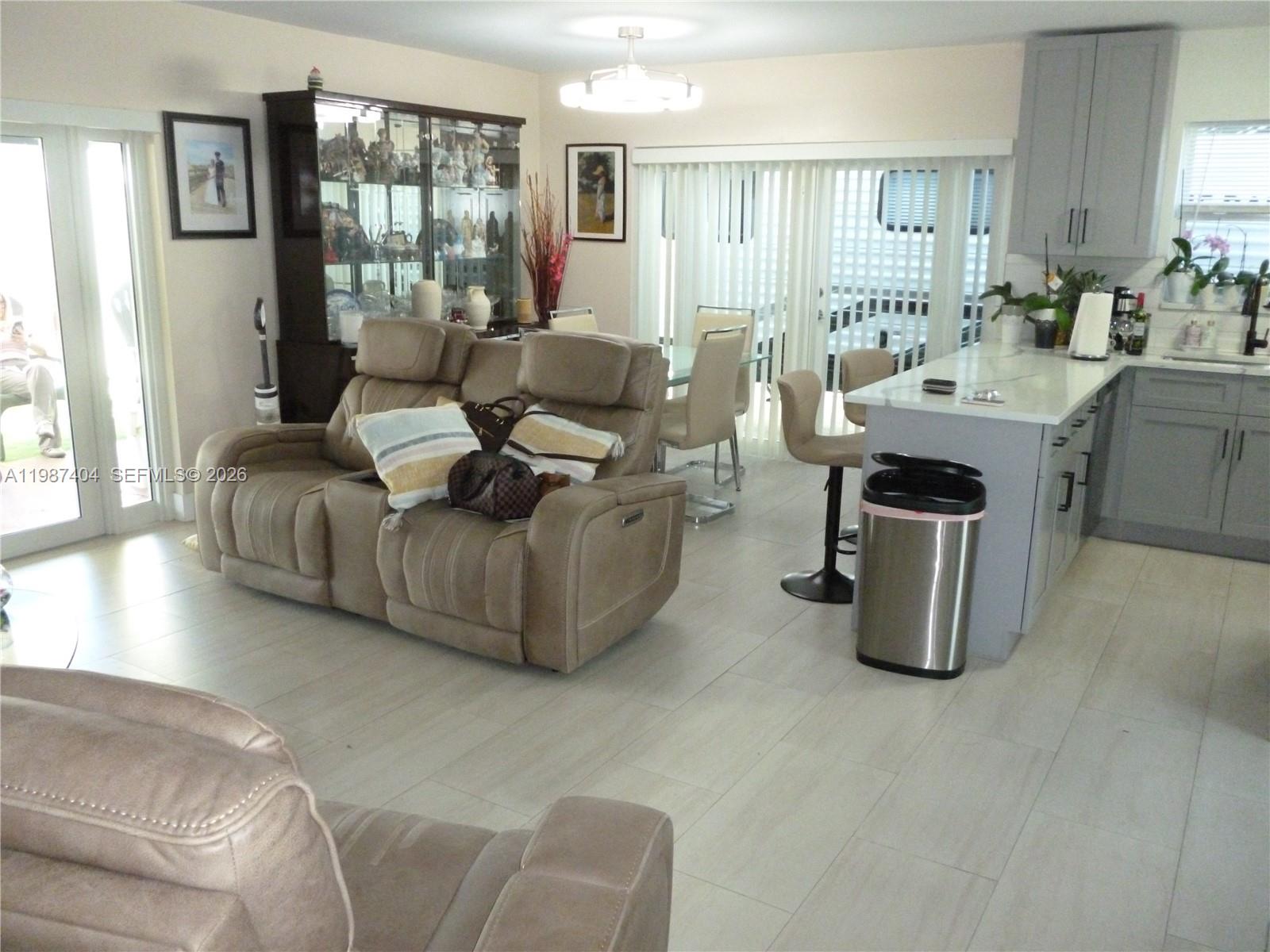 LIME GROVE GARDENS - Residential