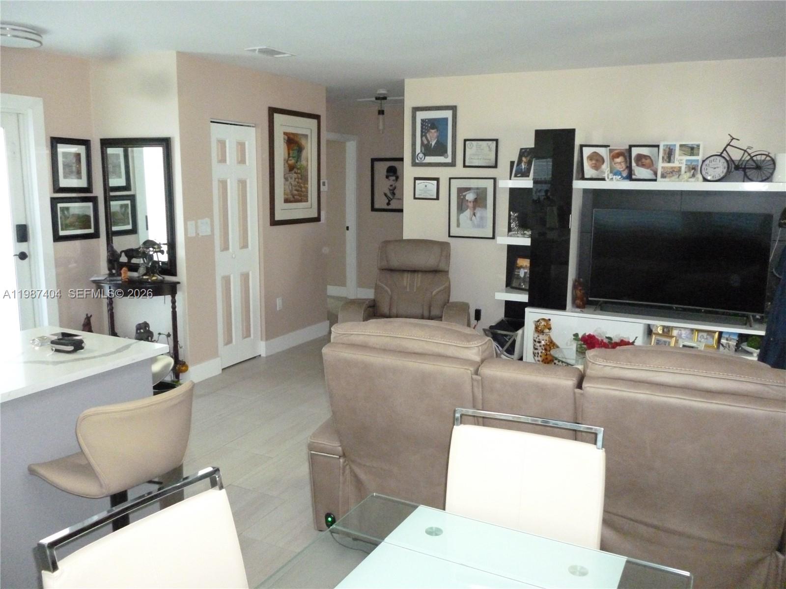 LIME GROVE GARDENS - Residential