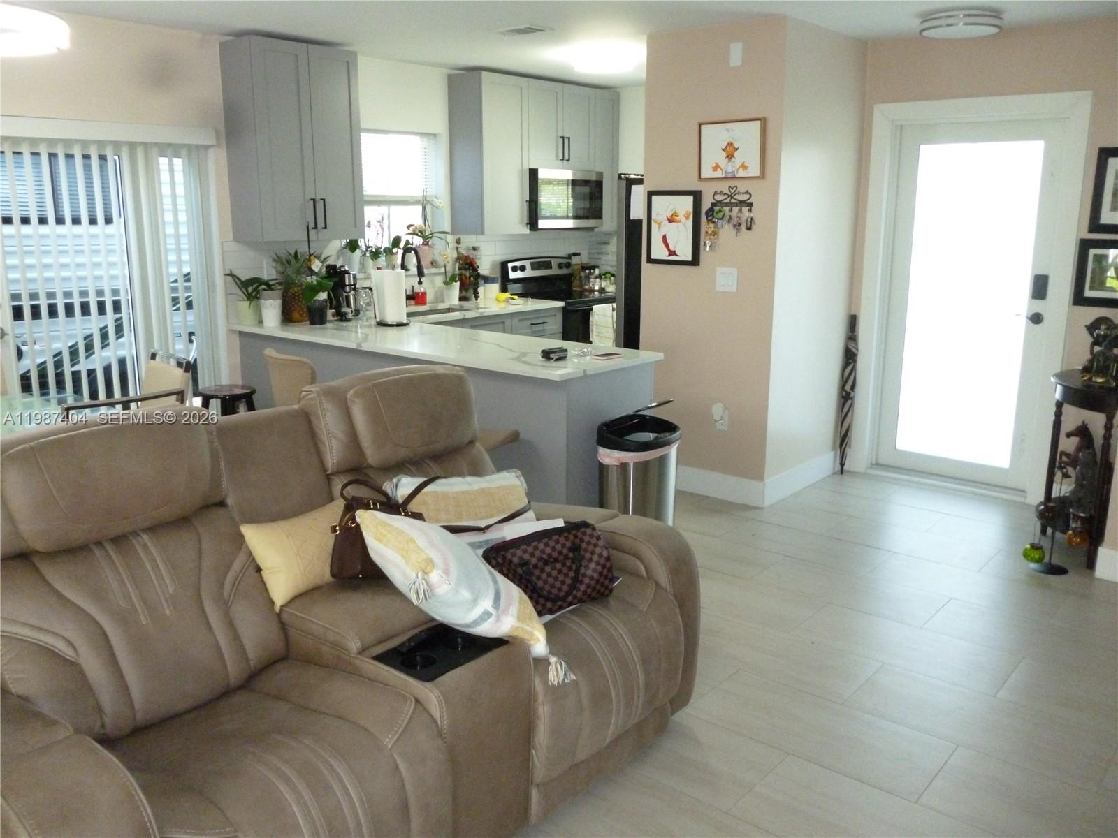 LIME GROVE GARDENS - Residential