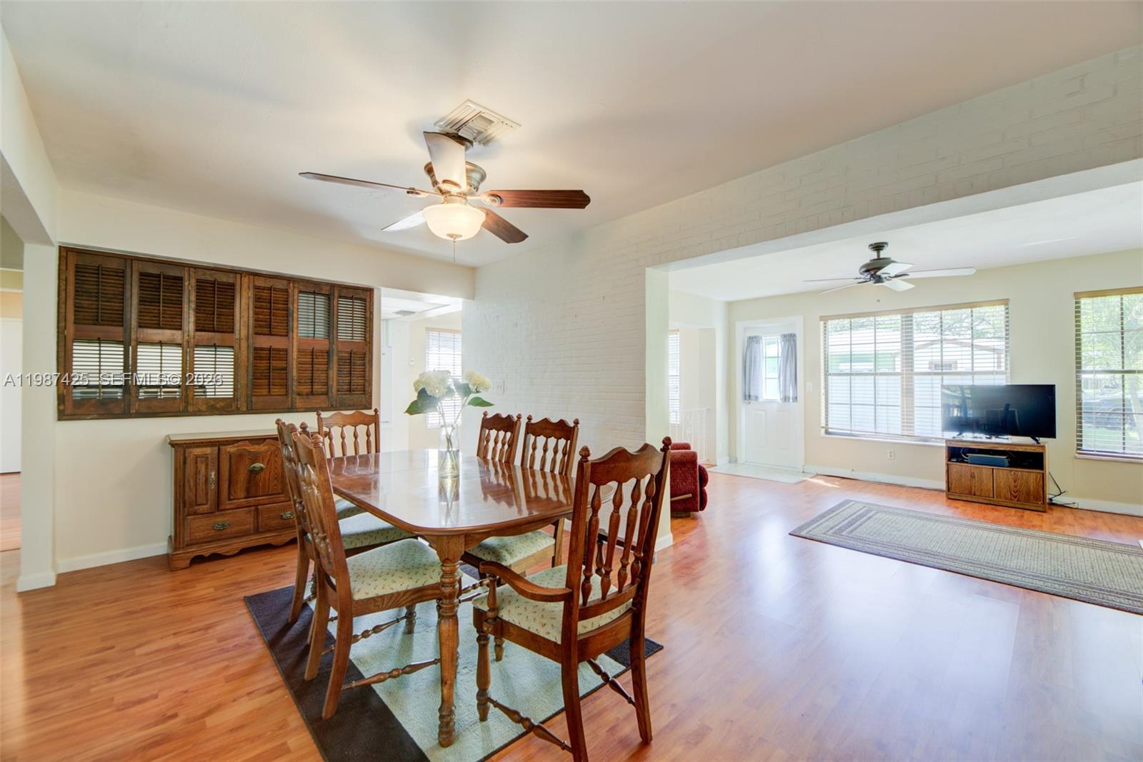 HILLSIDE PARK - Residential