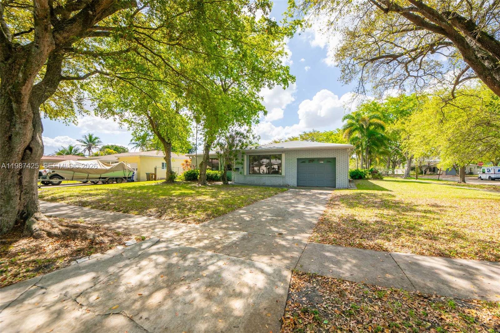 HILLSIDE PARK - Residential