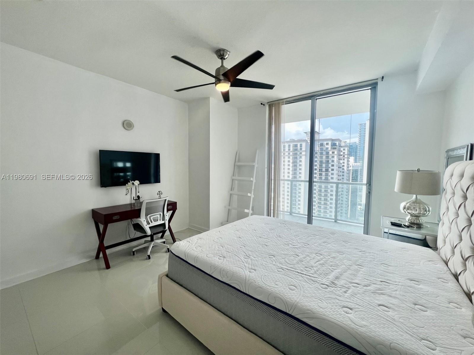 THE AXIS ON BRICKELL II C - Residential