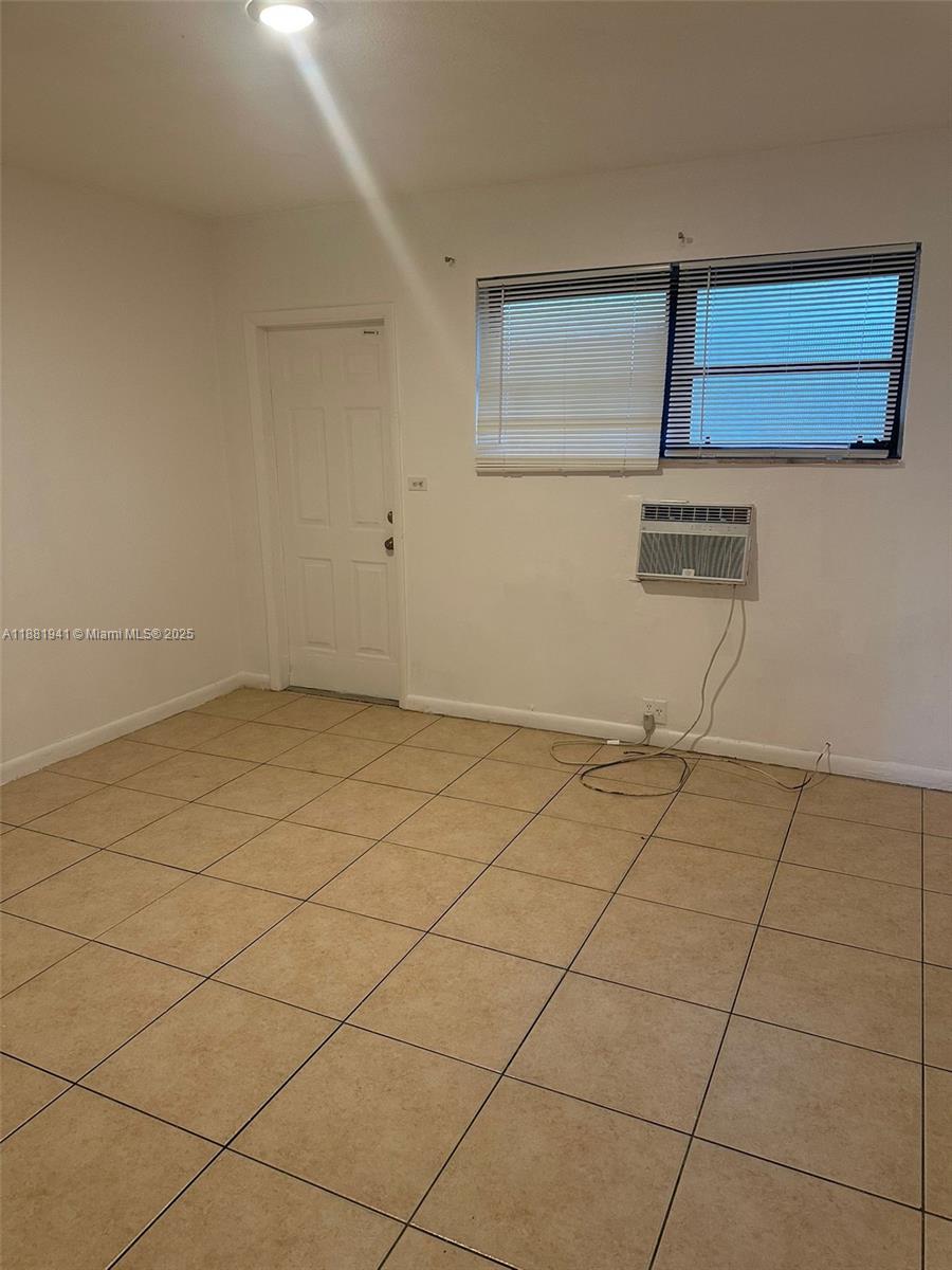 SUB PB B-121 - Residential Lease