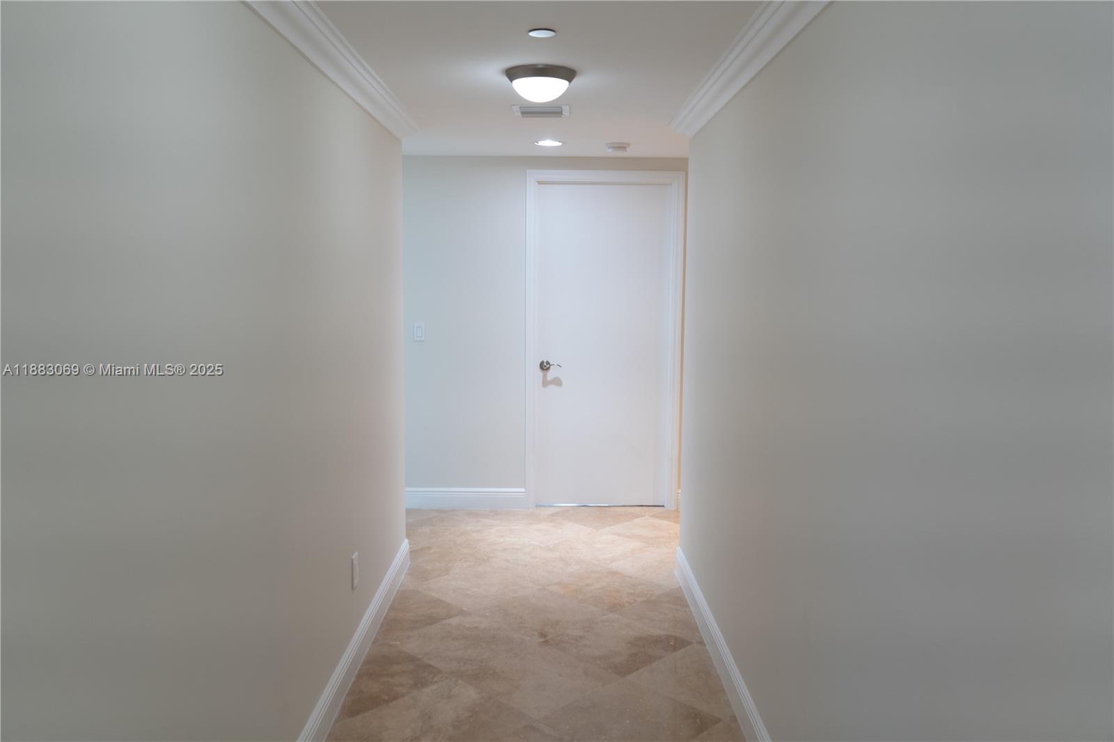 THE PENINSULA II CONDO - Residential Lease