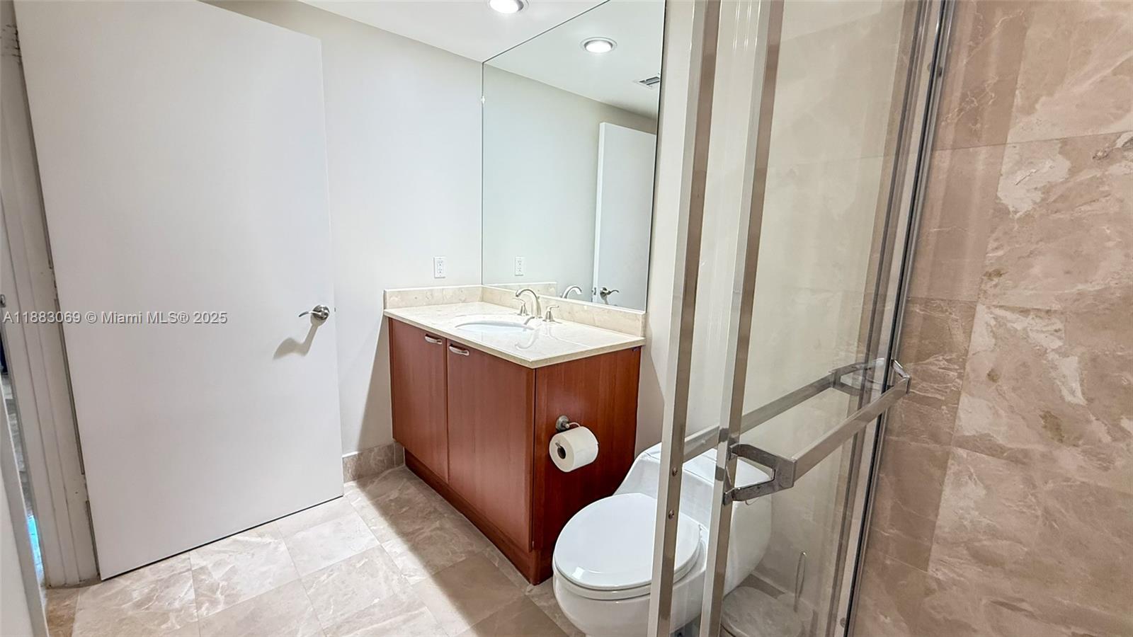 THE PENINSULA II CONDO - Residential Lease
