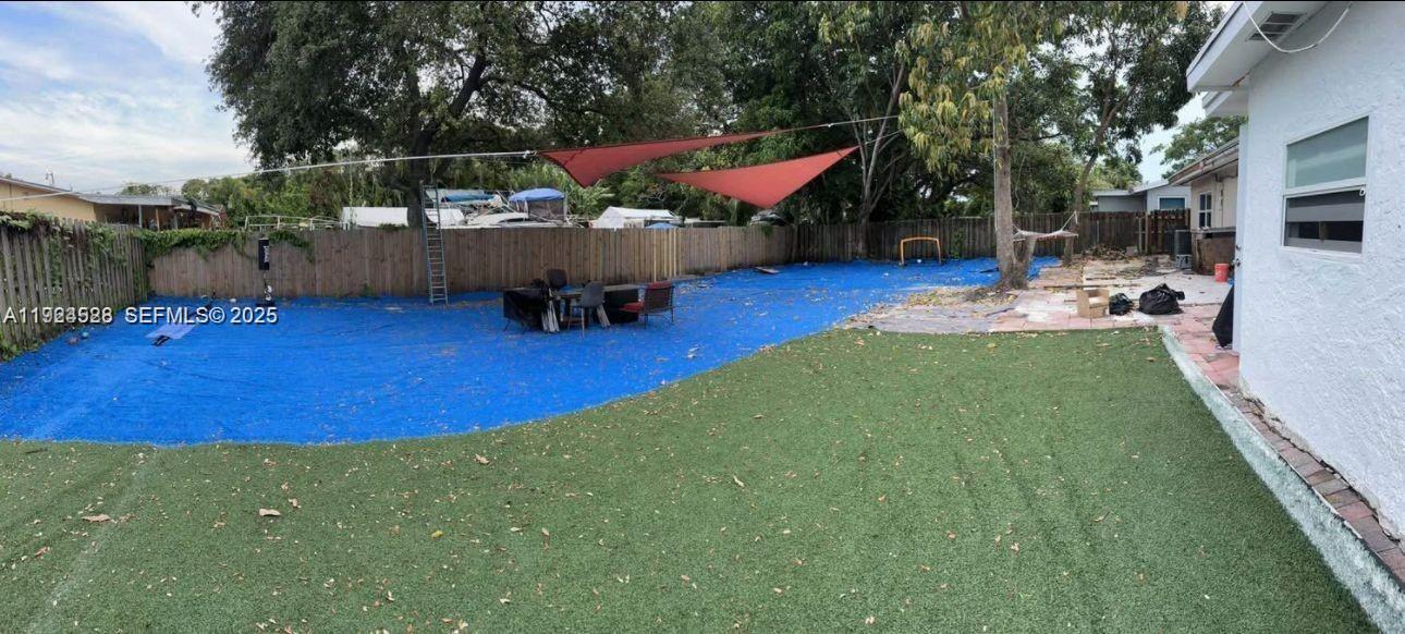 MARSHALLS EVERGLADE - Residential Lease