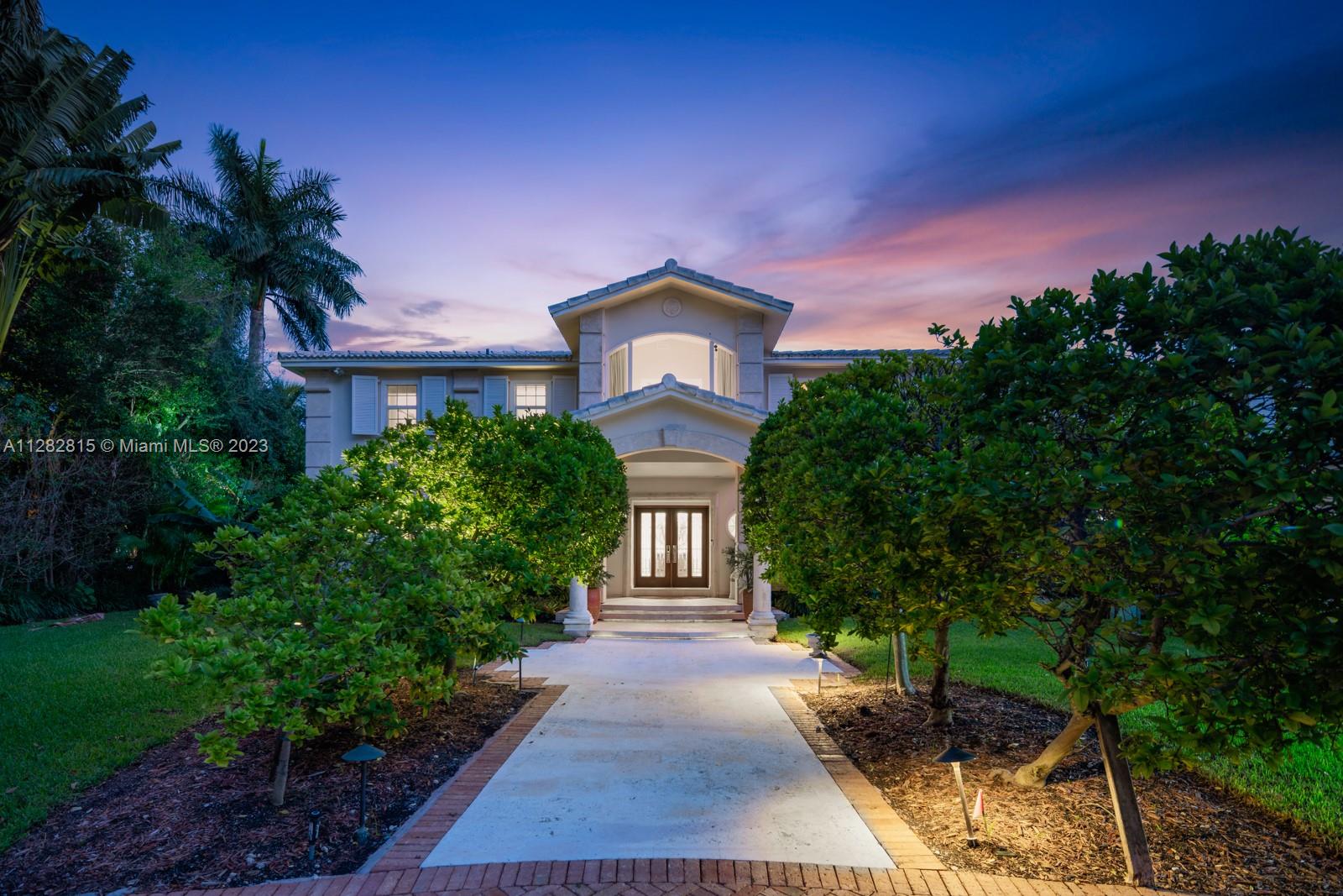 SUNSET LAKE EXTENSION - Residential