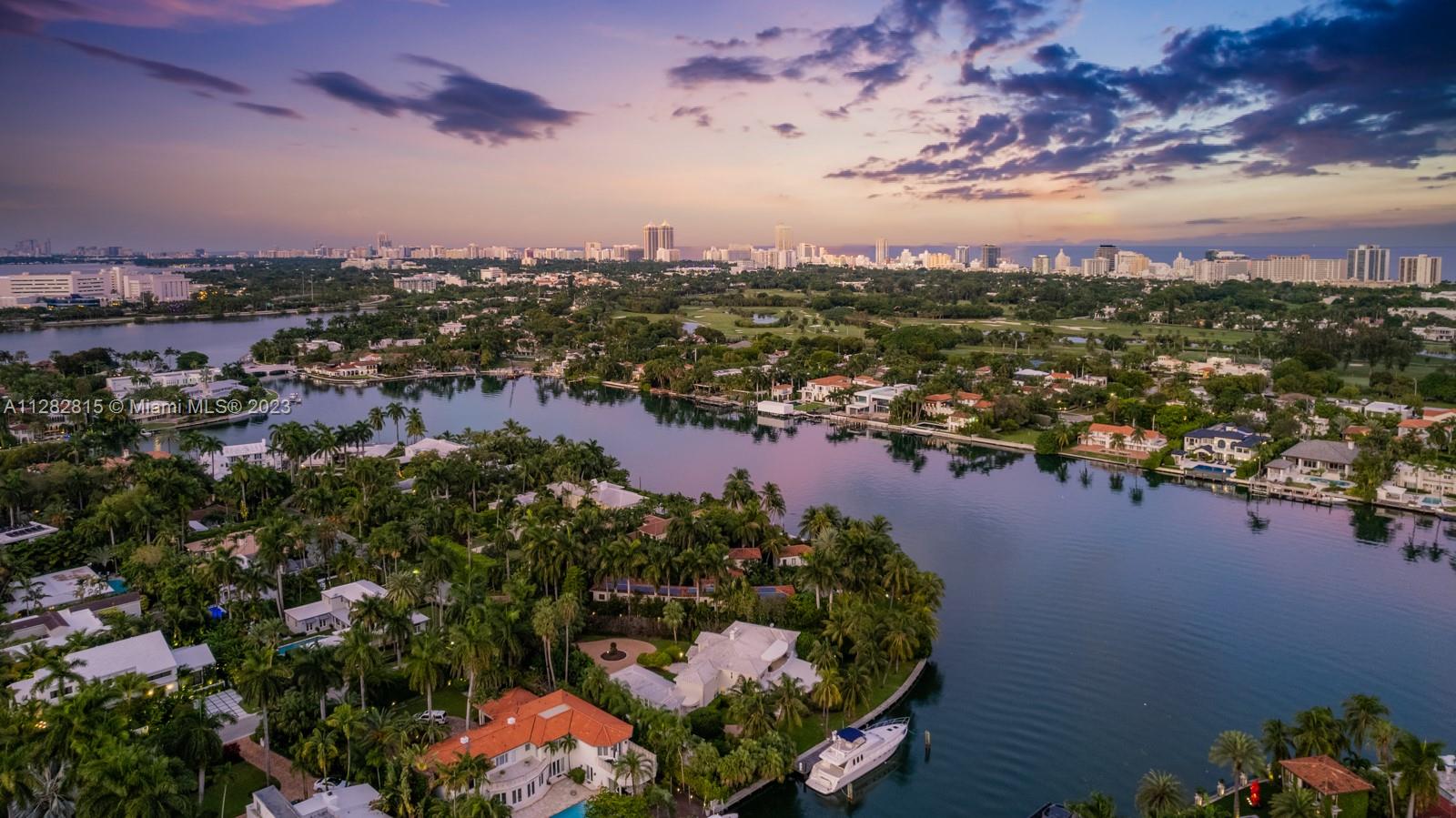 SUNSET LAKE EXTENSION - Residential
