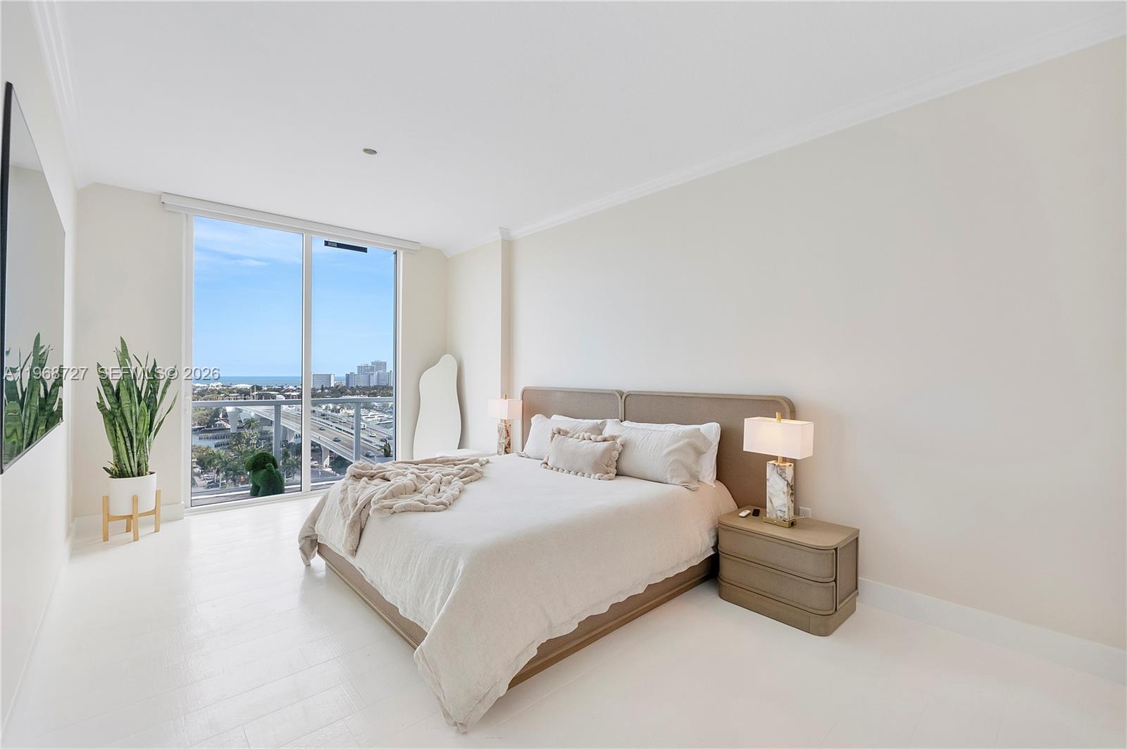 PORT CONDO - Residential Lease