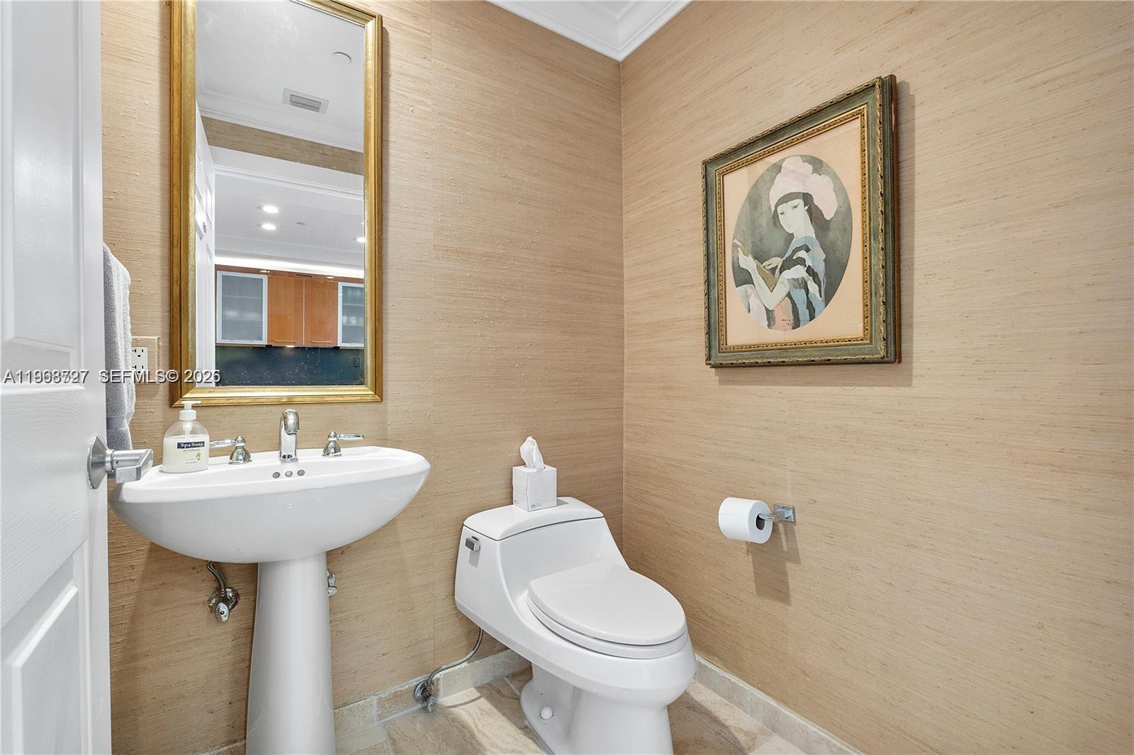 PORT CONDO - Residential Lease